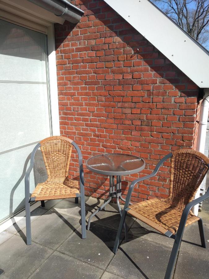 B&B De Boerderij 哈伦 外观 照片